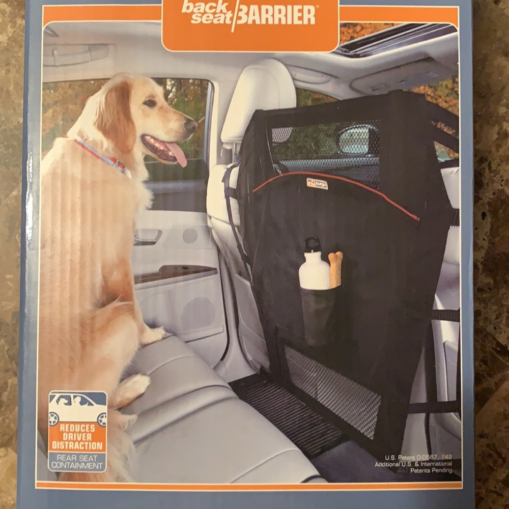 Back seat barrier, nib